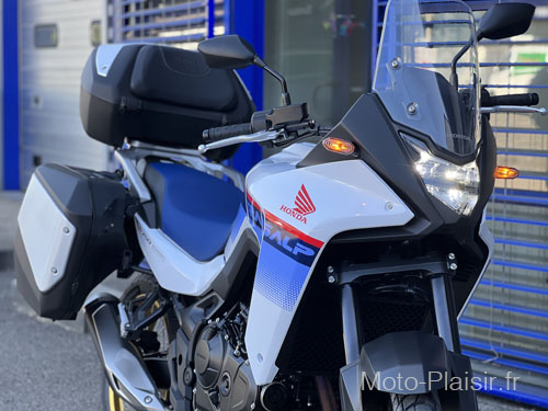 HONDA TransAlp 2023 Motorrad Vermietung Frankreich